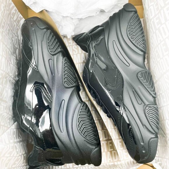 BRAND NEW IN BOX Steve Madden Possession Sneaker Black Patent Black - Picture 16 of 16